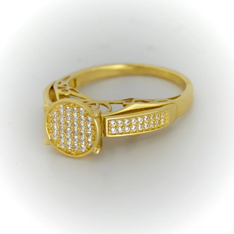 Stunning 10K Yellow Gold Engagement Ring